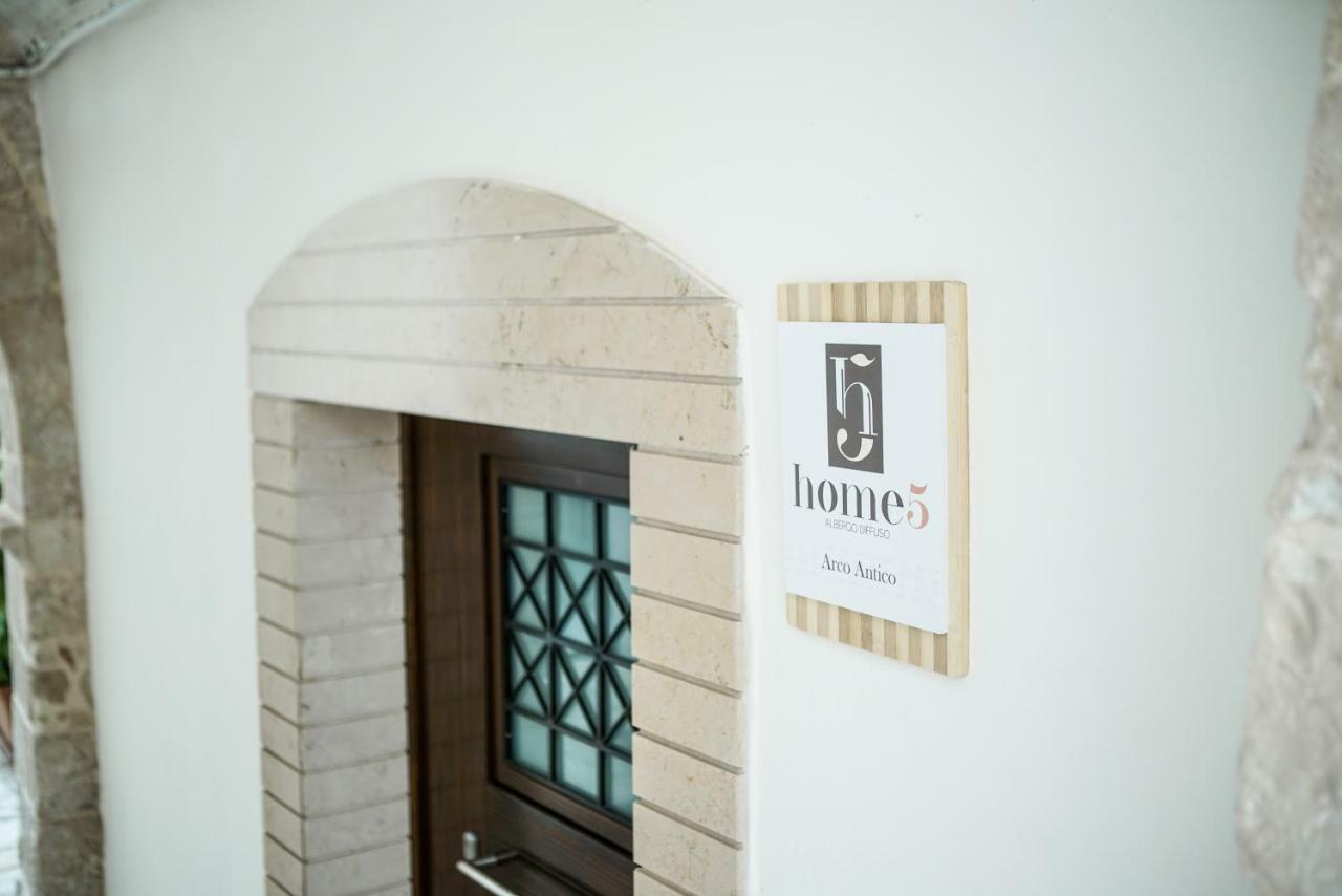 Home 5 - Arco Antico Putignano Buitenkant foto